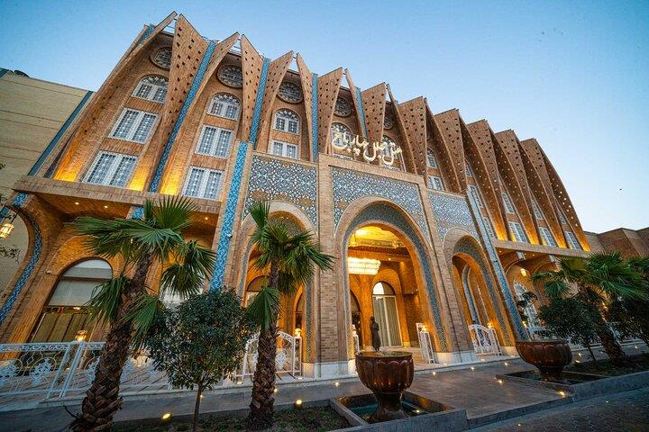 هتل های آینده باید روایتگر هویت فرهنگی و هنری مقصد باشند